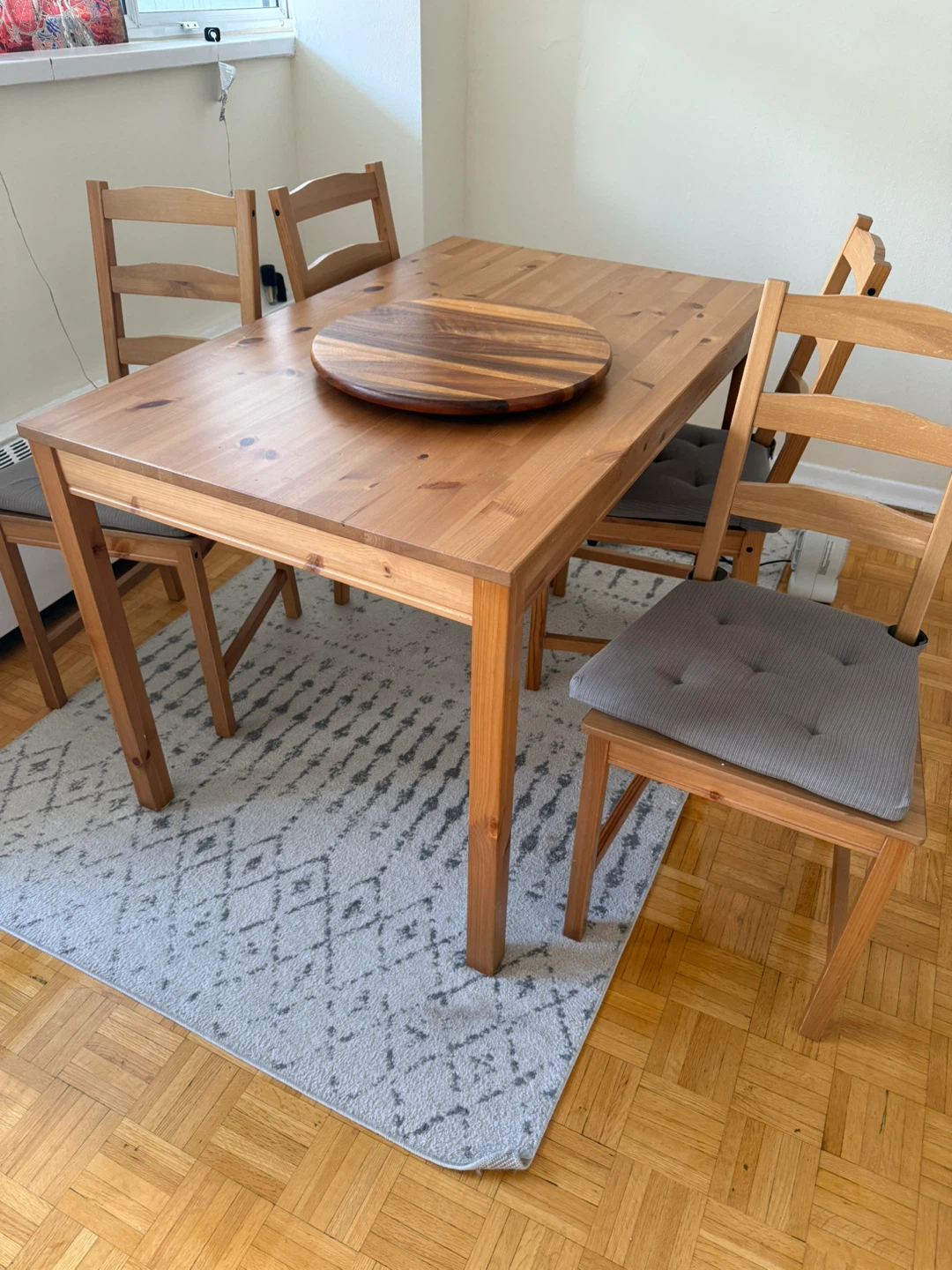 IKEA JOKKMOKK Dining Table, 4 Chairs, Lazy Susan & Rug - photo 2