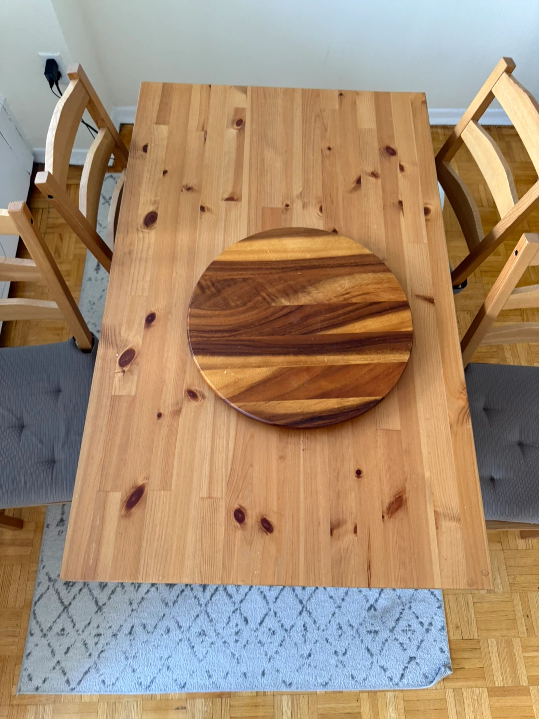 IKEA JOKKMOKK Dining Table, 4 Chairs, Lazy Susan & Rug - photo 4