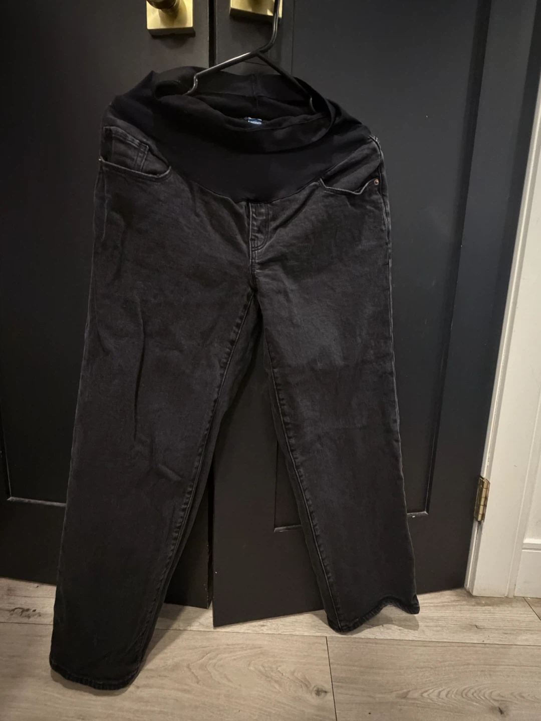Old Navy Maternity Jeans, Size 8 Short