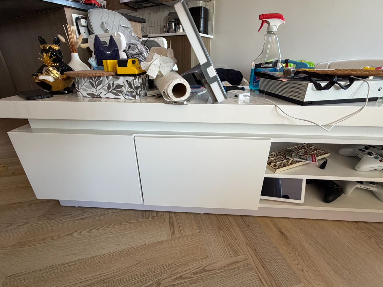 Modern White TV Media Console - photo 2