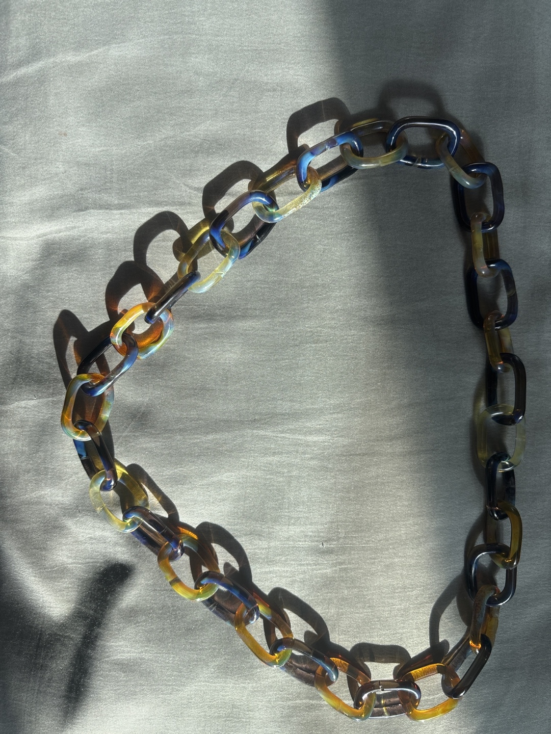 Acrylic Chain Link Necklace - photo 2