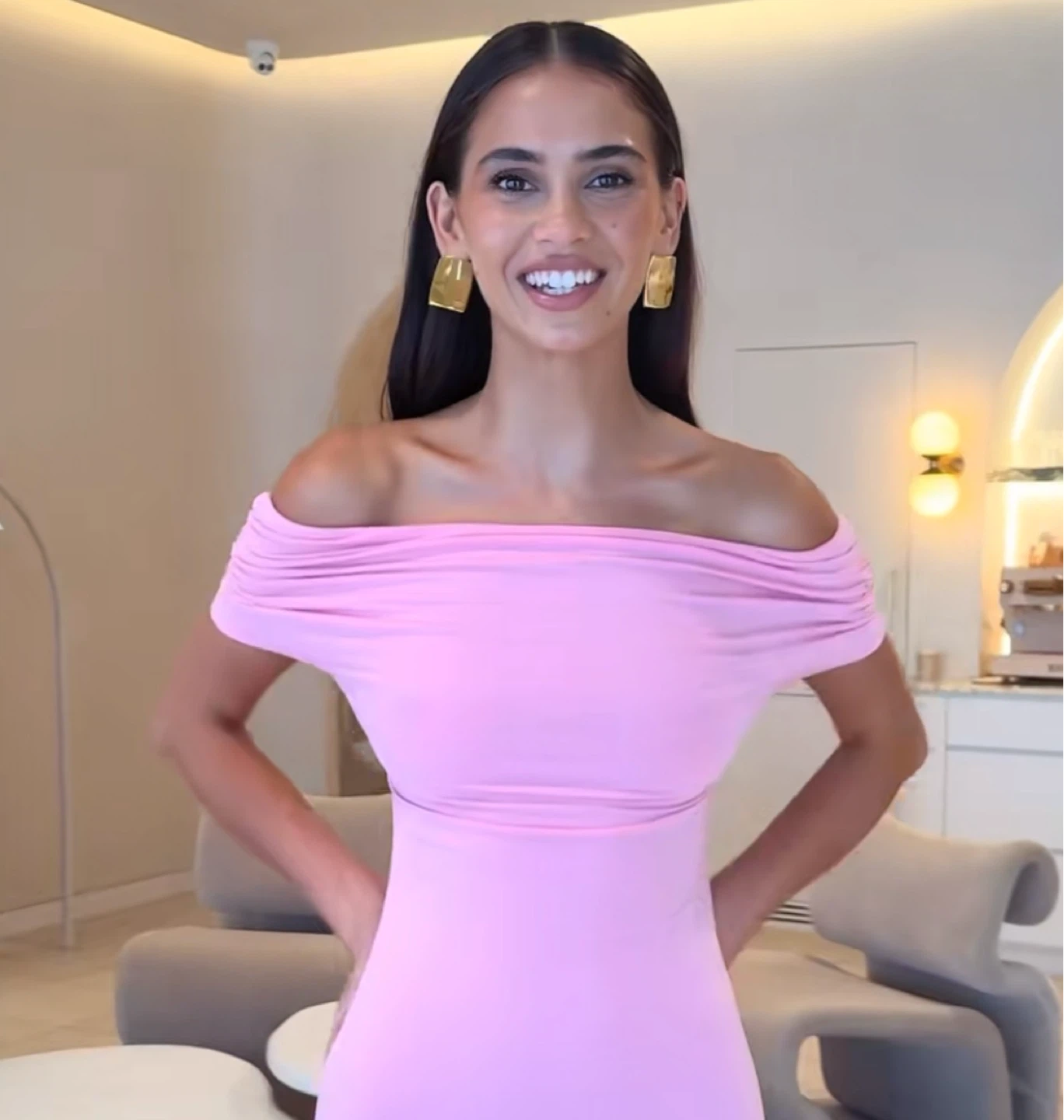 Meshki Off-Shoulder Pink Maxi Dress - photo 3