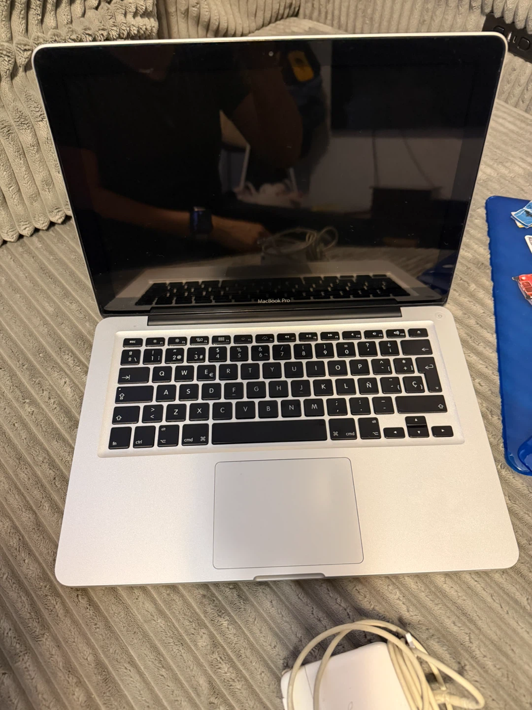 Apple MacBook Pro Laptop