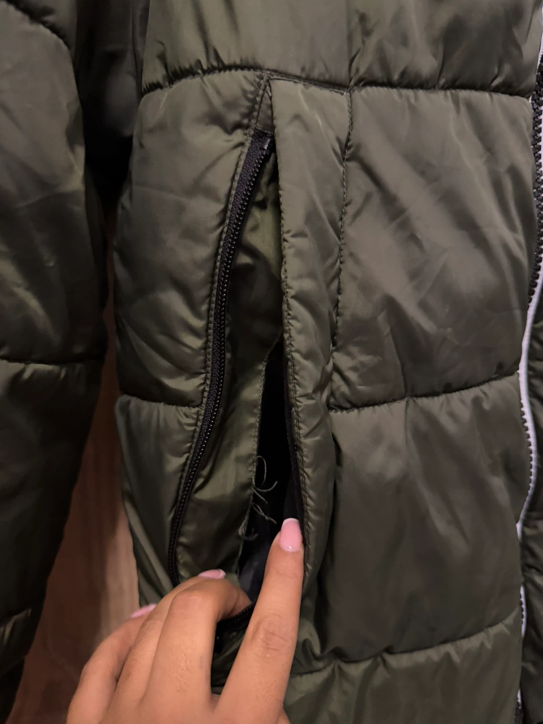 Michael Kors Olive Green Puffer Jacket - photo 4