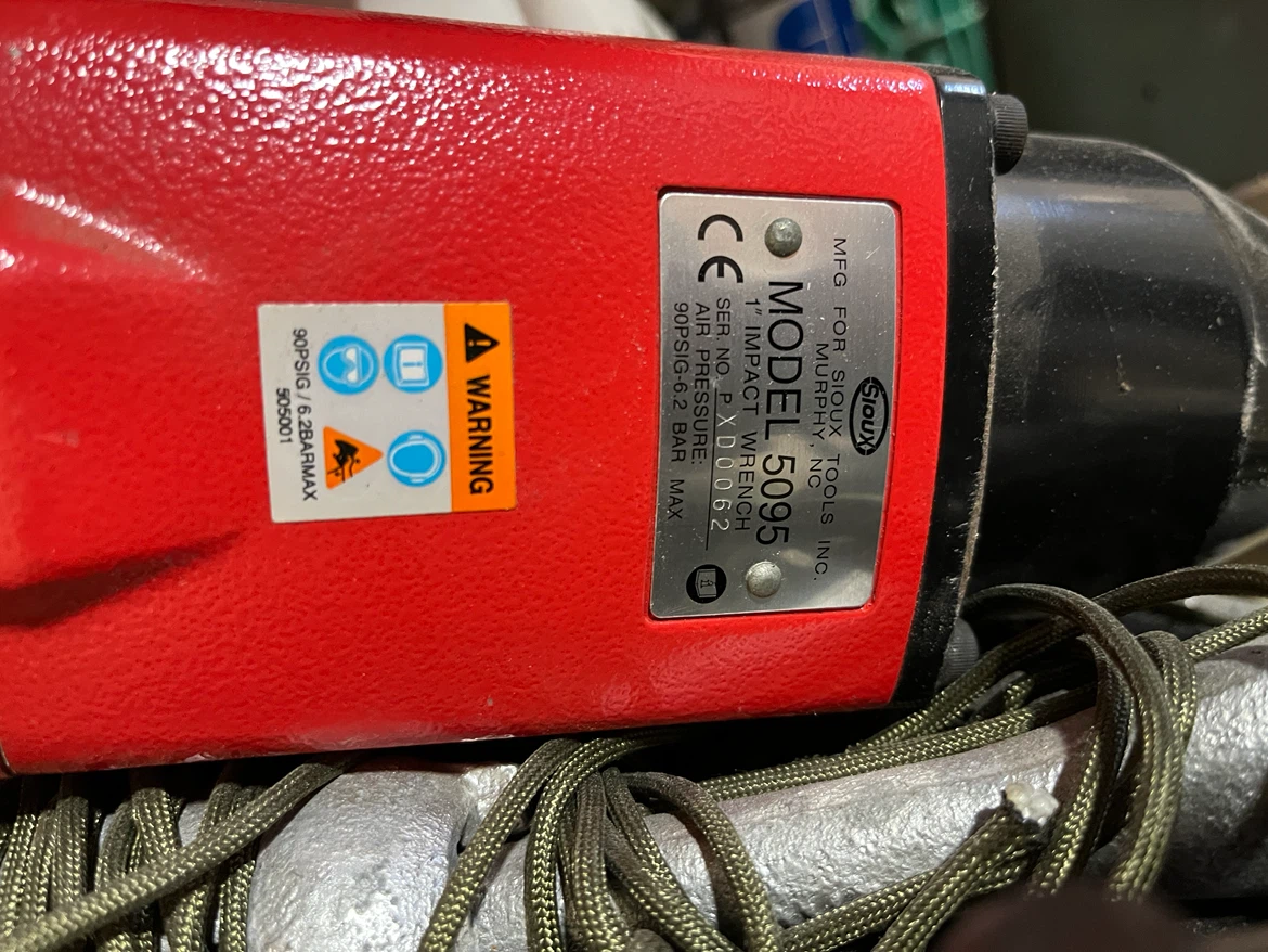 Sioux Model 5095 1" Impact Wrench - photo 3