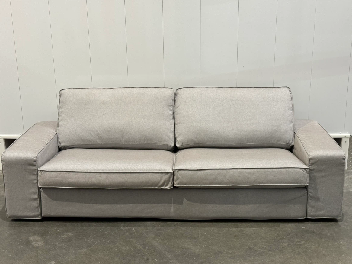 Kivik couch sofa Free delivery - photo 3