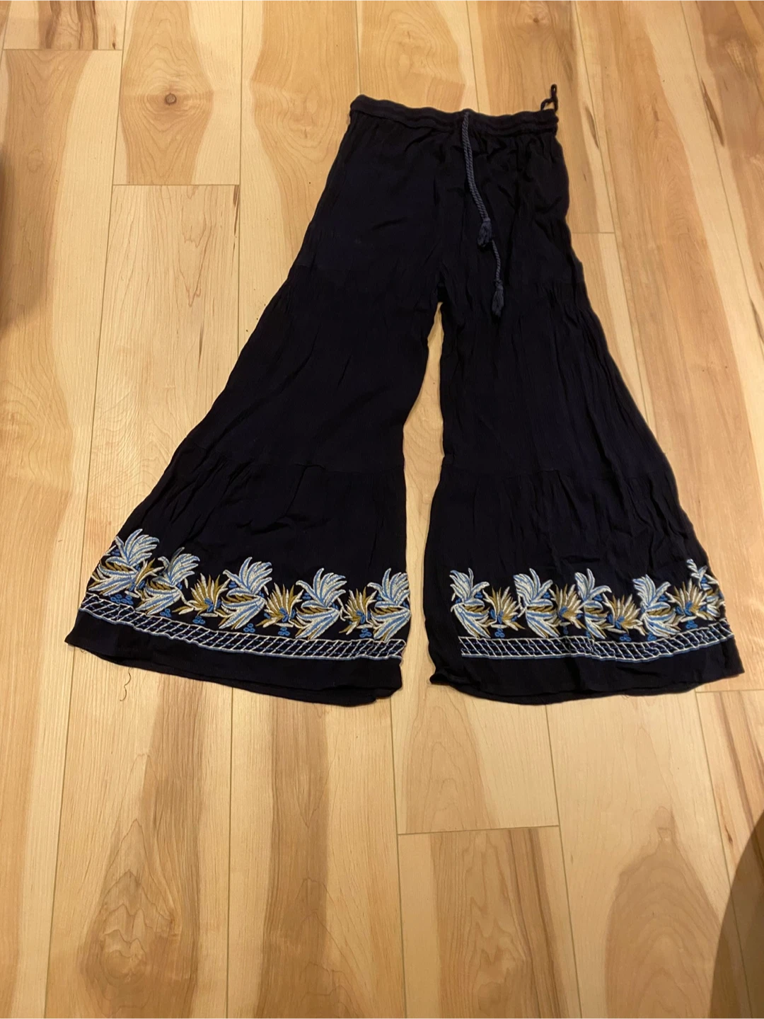 Cute Options Navy Embroidered Pants