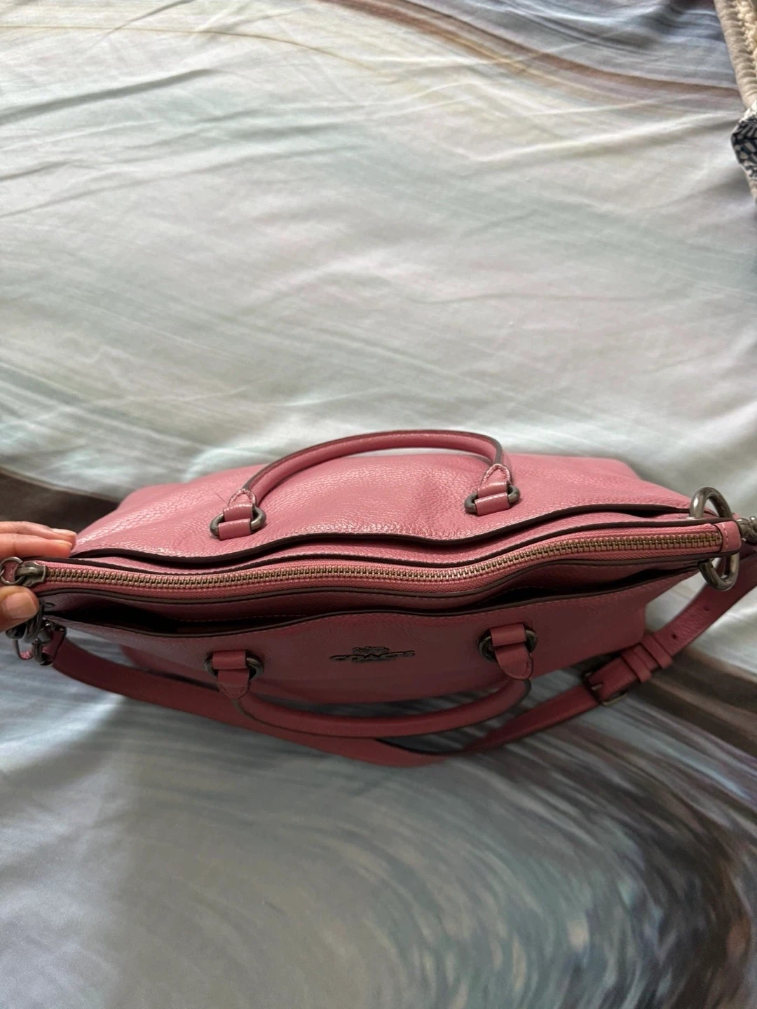 Coach Pink Leather Handbag - photo 5