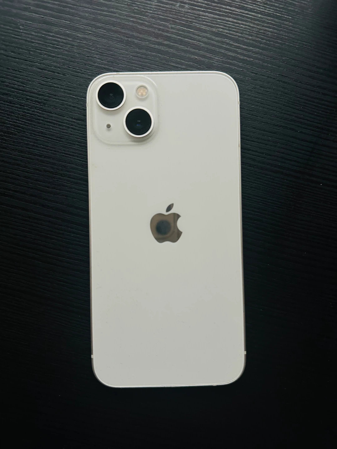 Apple iPhone 13 Starlight