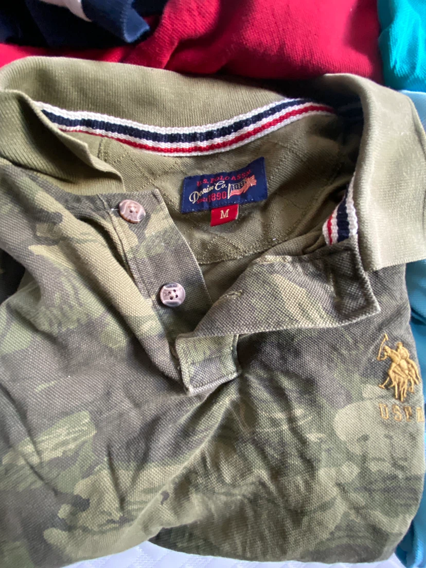 Set of 4 Premium Brand Polo Shirts - photo 2