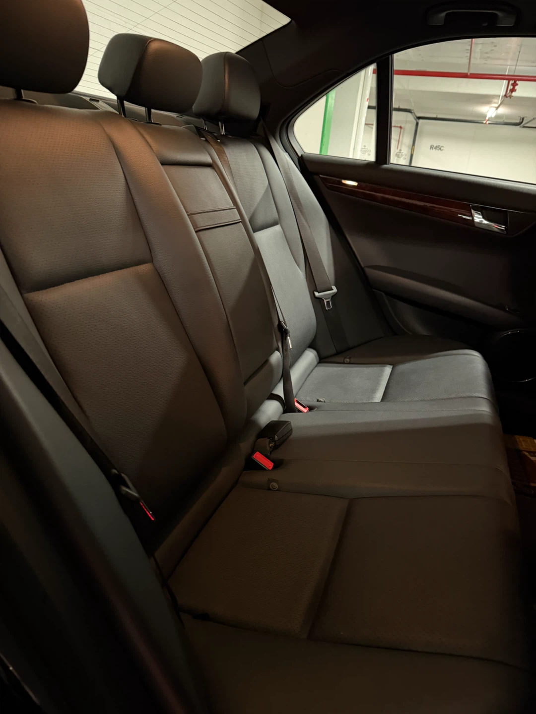 My Mercedes Benz C-250, 2010, Excellent Road Condition - photo 2