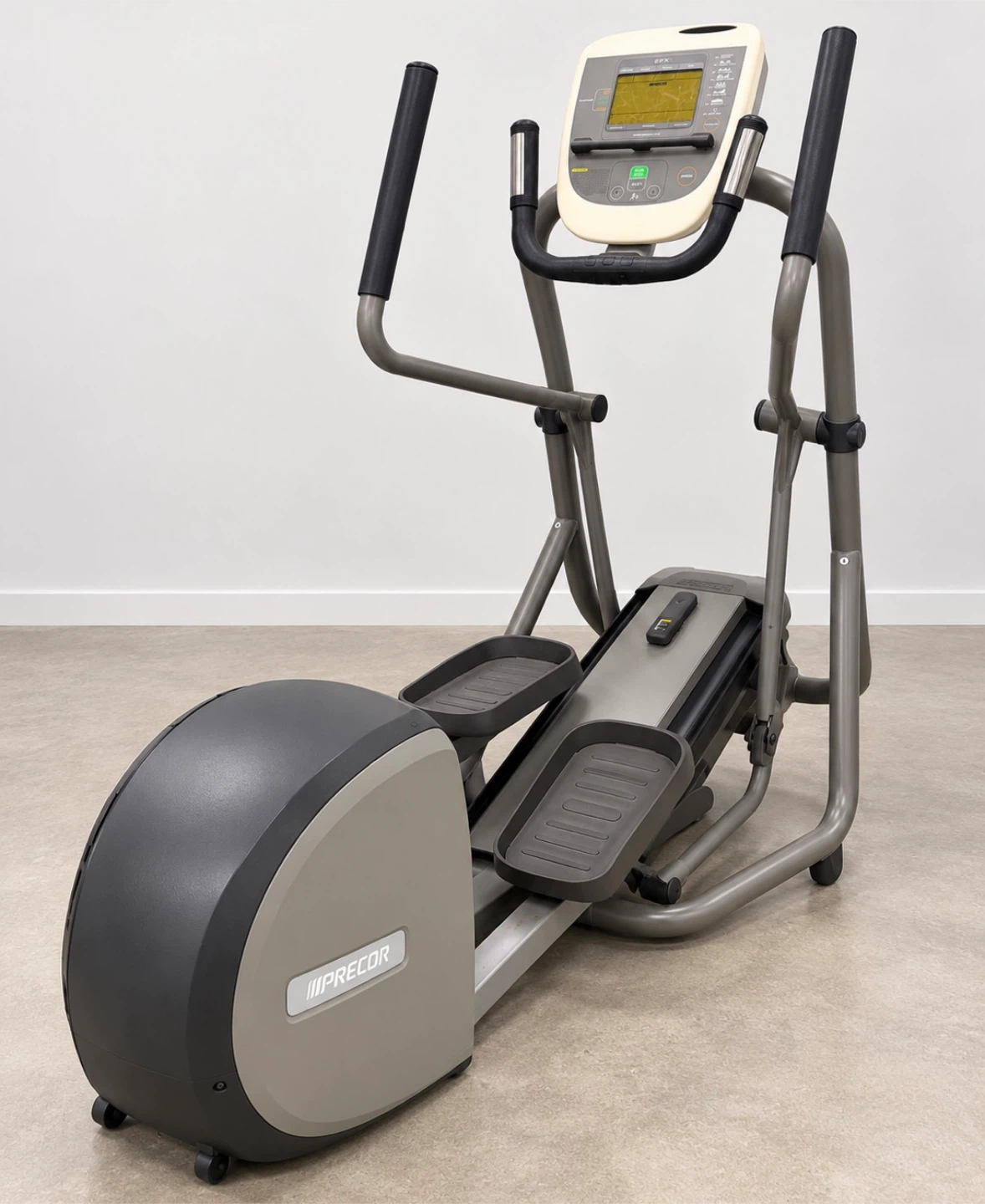 Precor EFX Elliptical Cross Trainer - photo 3