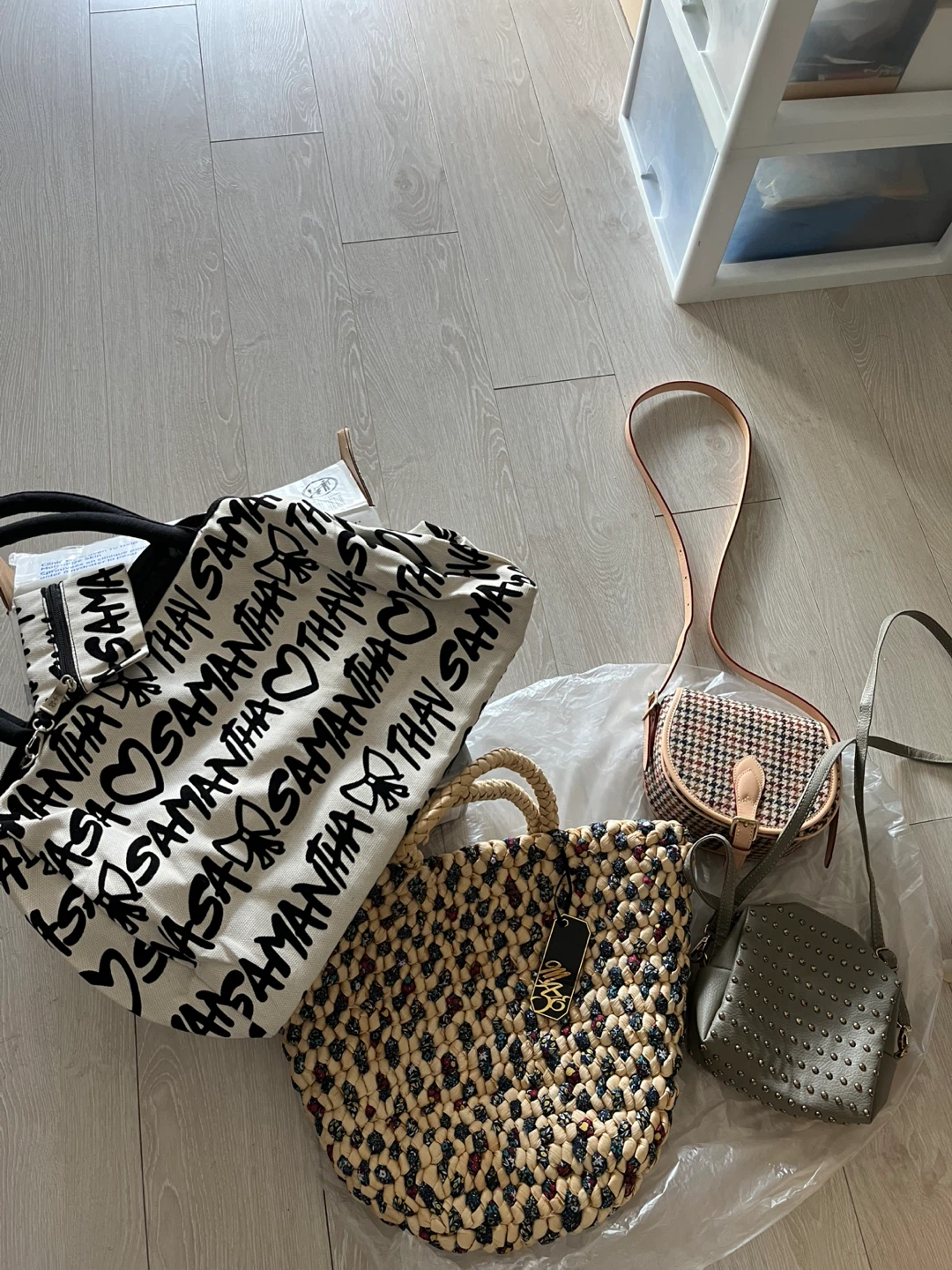 Shoulder tote bag,crossbody,woven straw bag