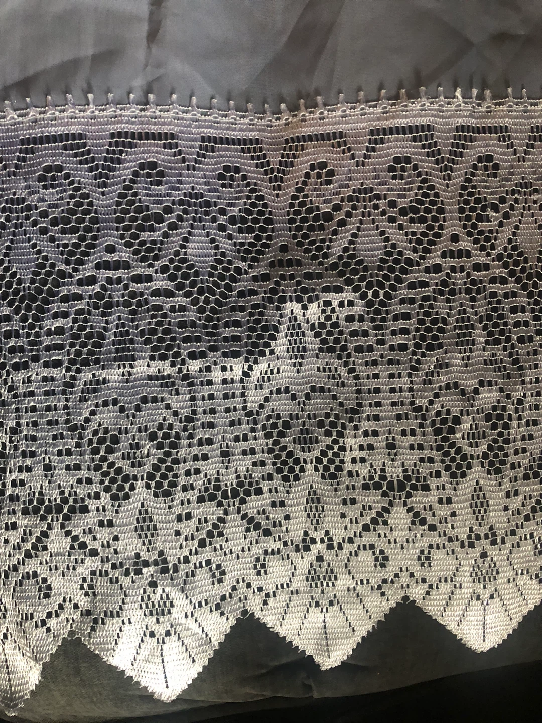 Lace Curtains & Wicker Basket Set - photo 2