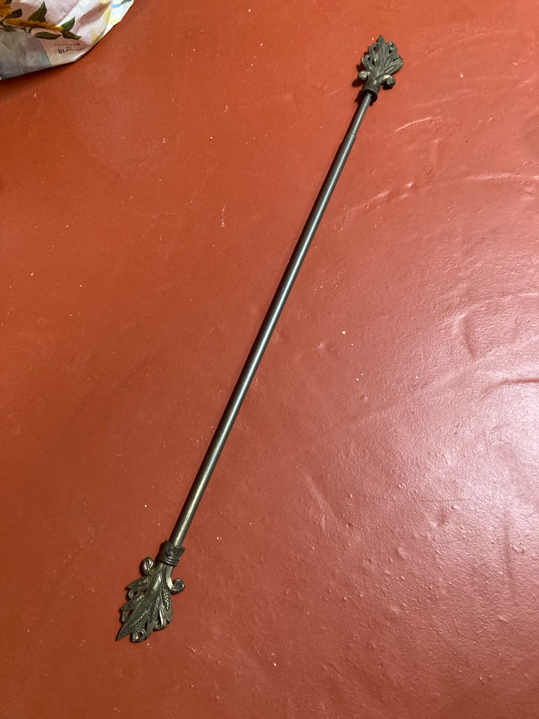 Curtain Rod with Filials - photo 2