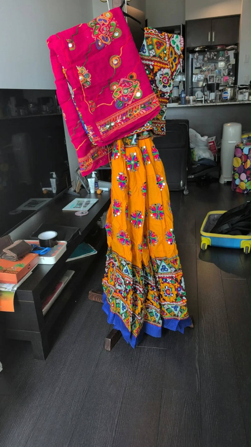 Traditional Gujarati Chaniya Choli | Perfect for Garba & Dandiya - photo 3