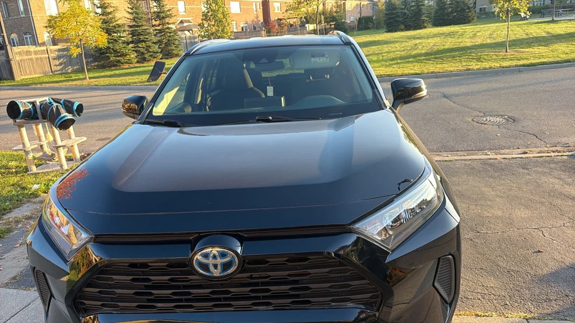 2020 Toyota RAV4 Hybrid 🔥 Clean Carfax-Freshly Painted-Like New - photo 4