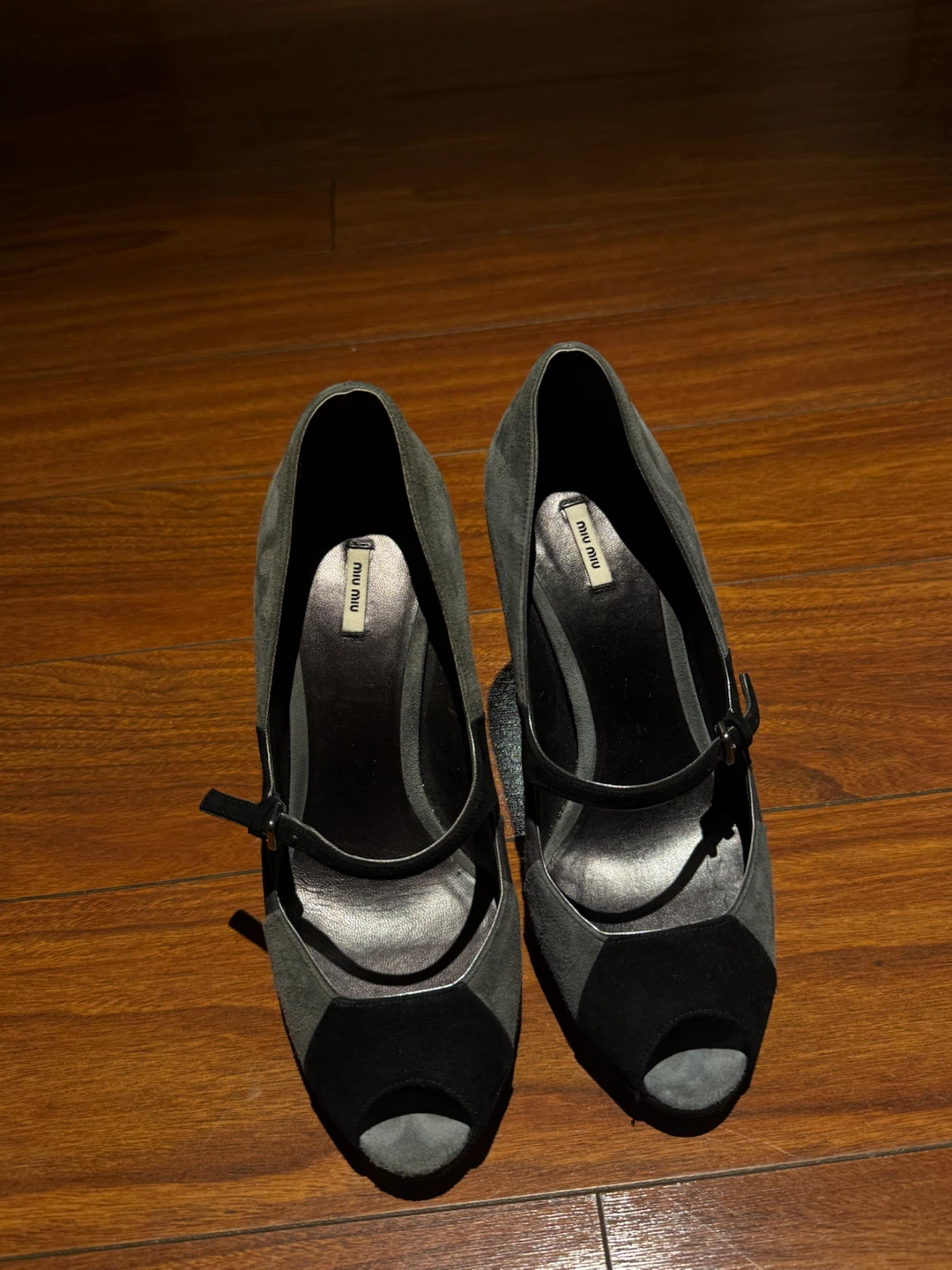 Miu Miu peep-toe suede pumps - photo 2