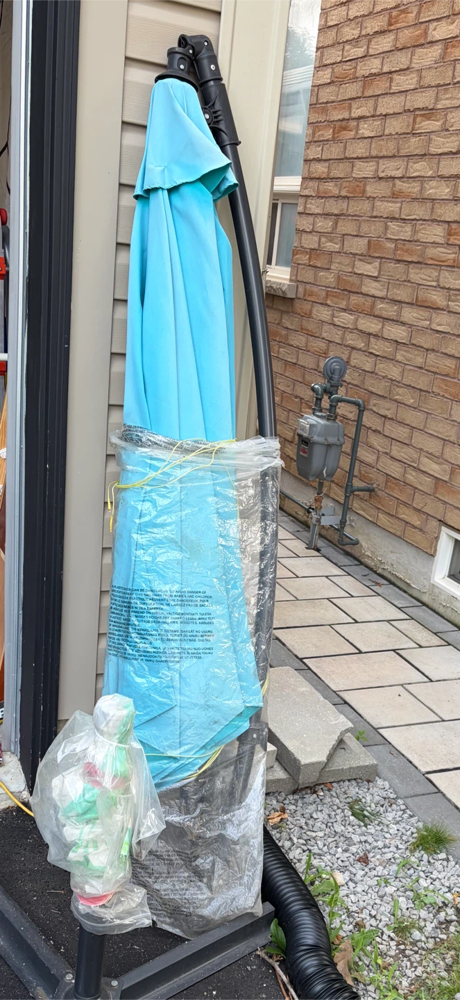 Blue Outdoor Cantilever Umbrella - photo 3