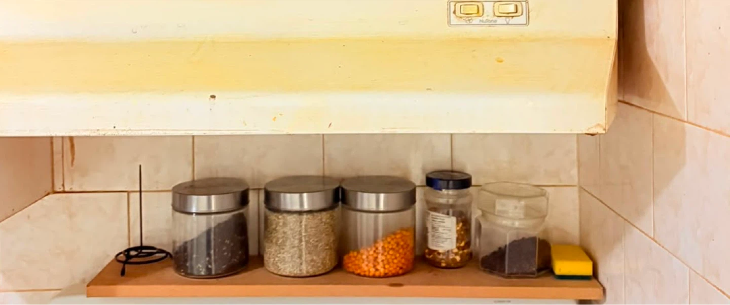 Moving out sale——Set of 5 Kitchen Storage Jars