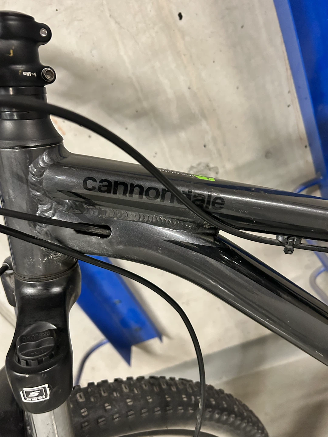 Cannondale Mountain Bike - photo 3