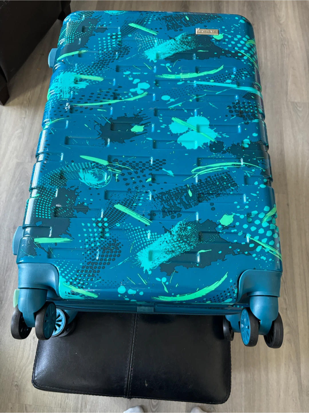 Skymate Teal Paint Splatter medium size Carry-On Suitcase - photo 2