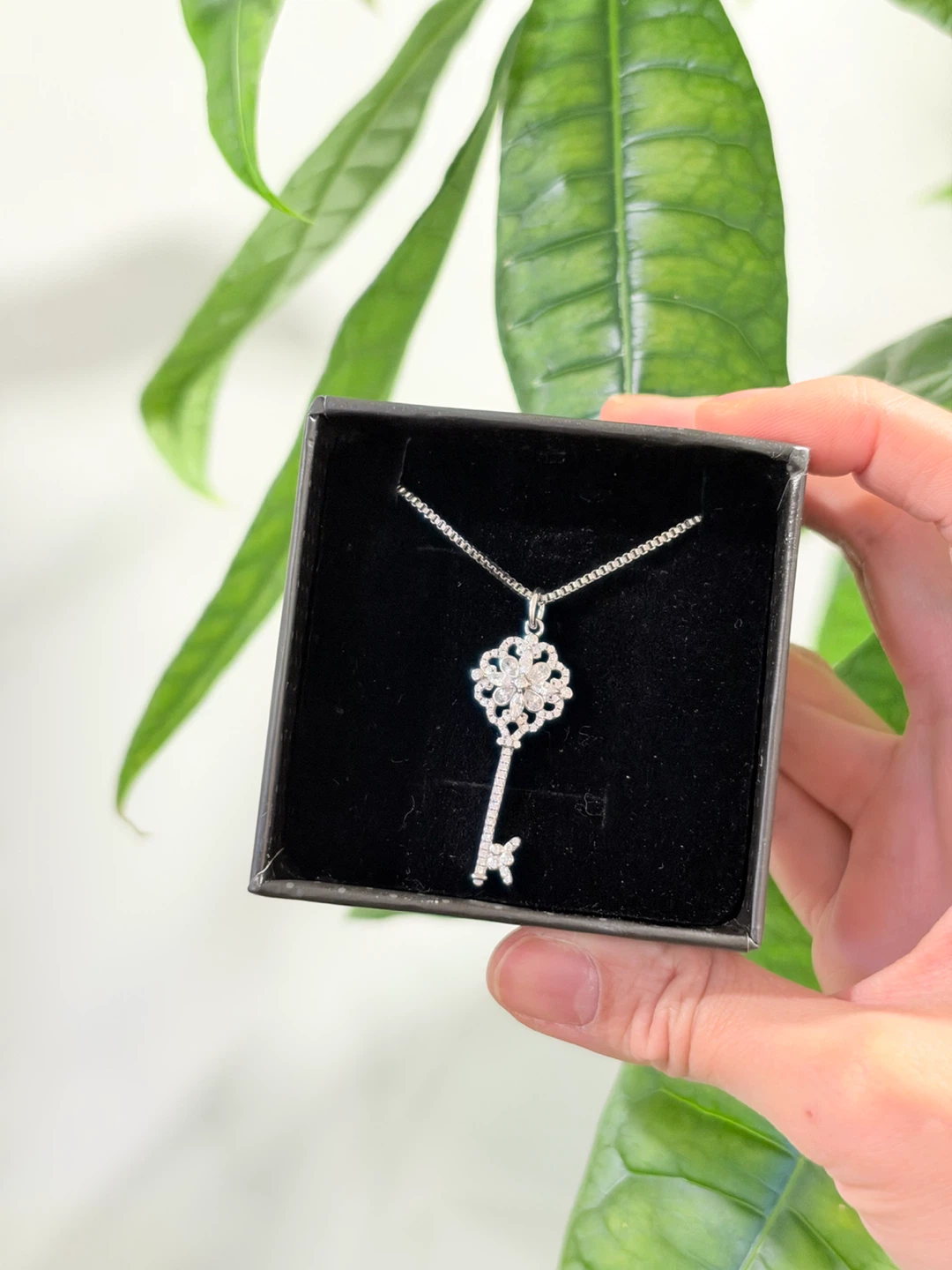 Sterling Silver Key Pendant Necklace - photo 2
