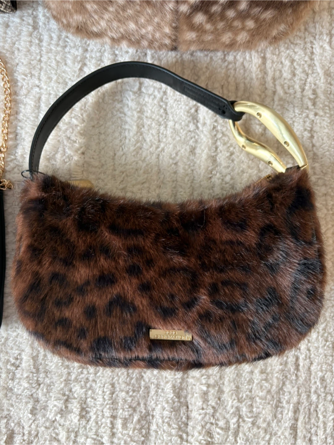 HOTTEST BAGS of the SEASON! New BCBG Rachel Zoe - $95 each ;) - photo 5