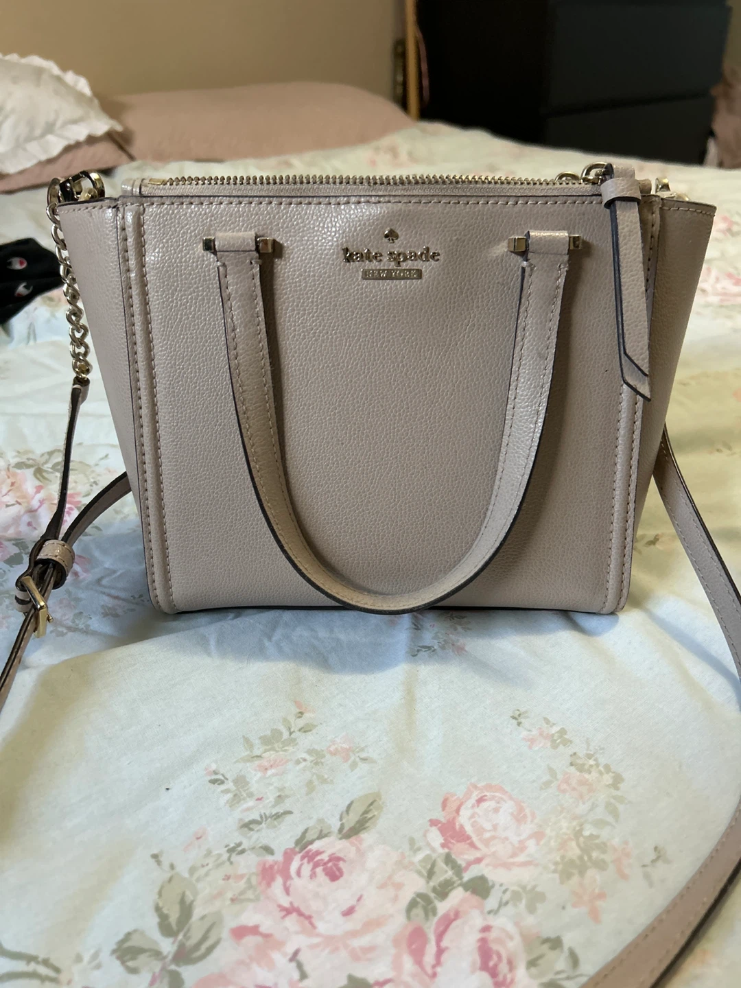 Kate Spade New York Beige Crossbody Bag