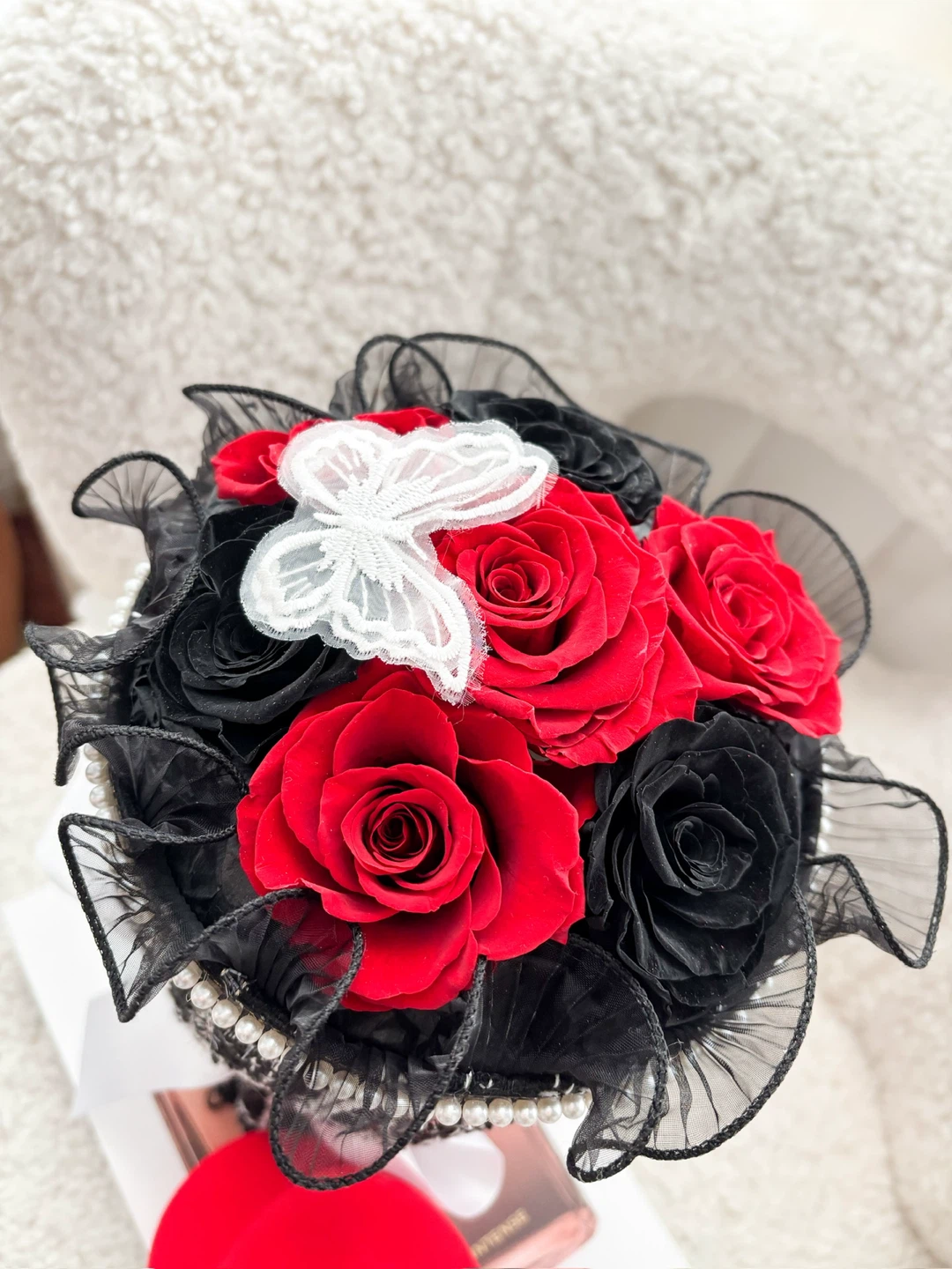 BUSINESS CLEARANCE SALE — ETERNAL ROSE BOUQUET $50! 🌹