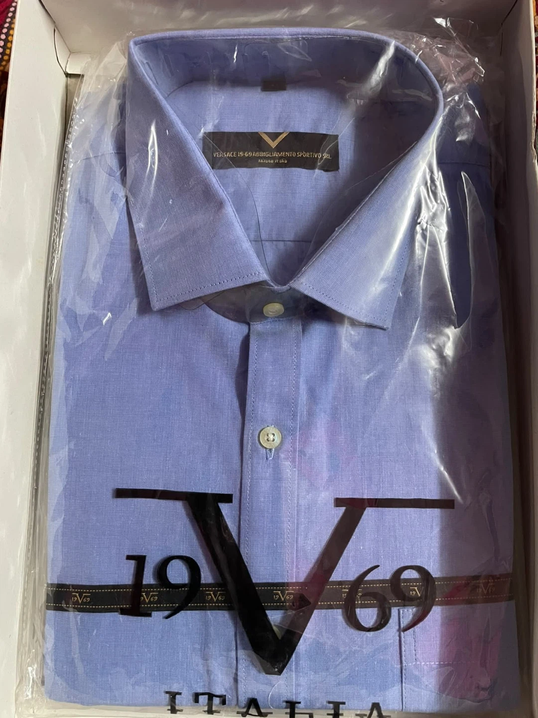 Bed sheet and Versace blue shirt - photo 4