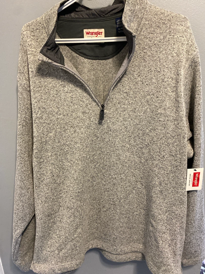 Men’s sweater