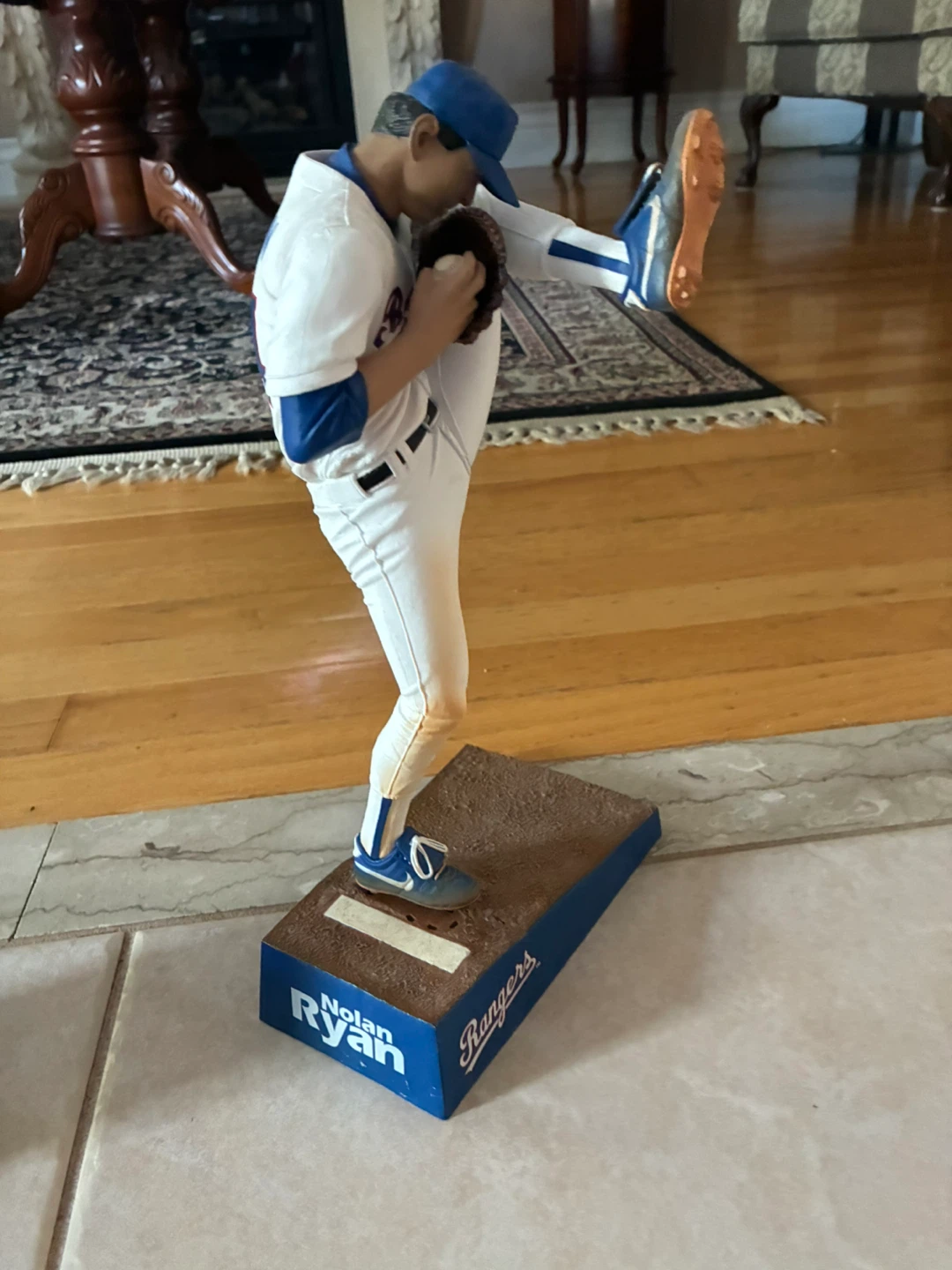 Nolan Ryan Texas Rangers Figurine 12 inch