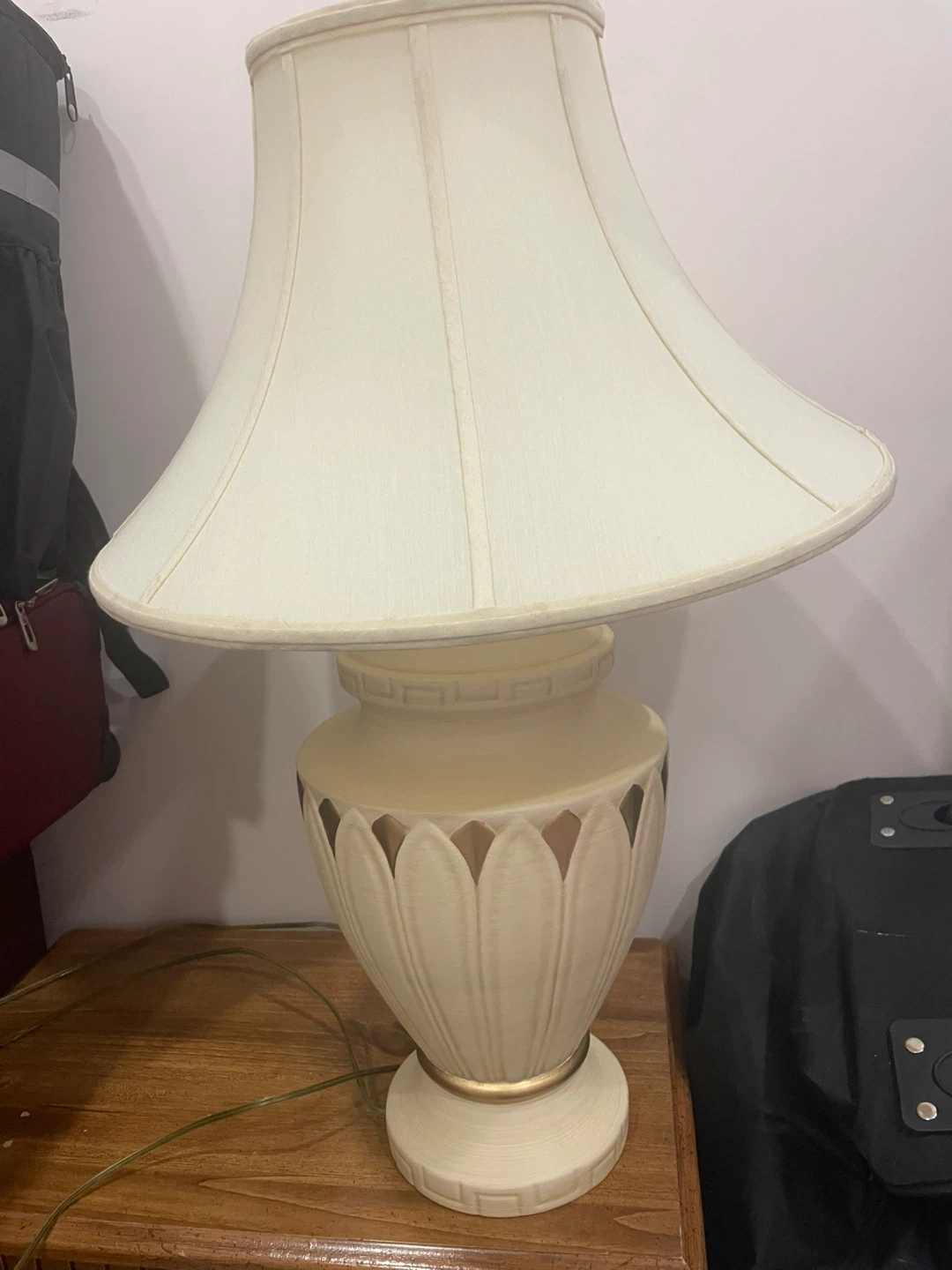 Decorative Cream and Gold Table Lamp