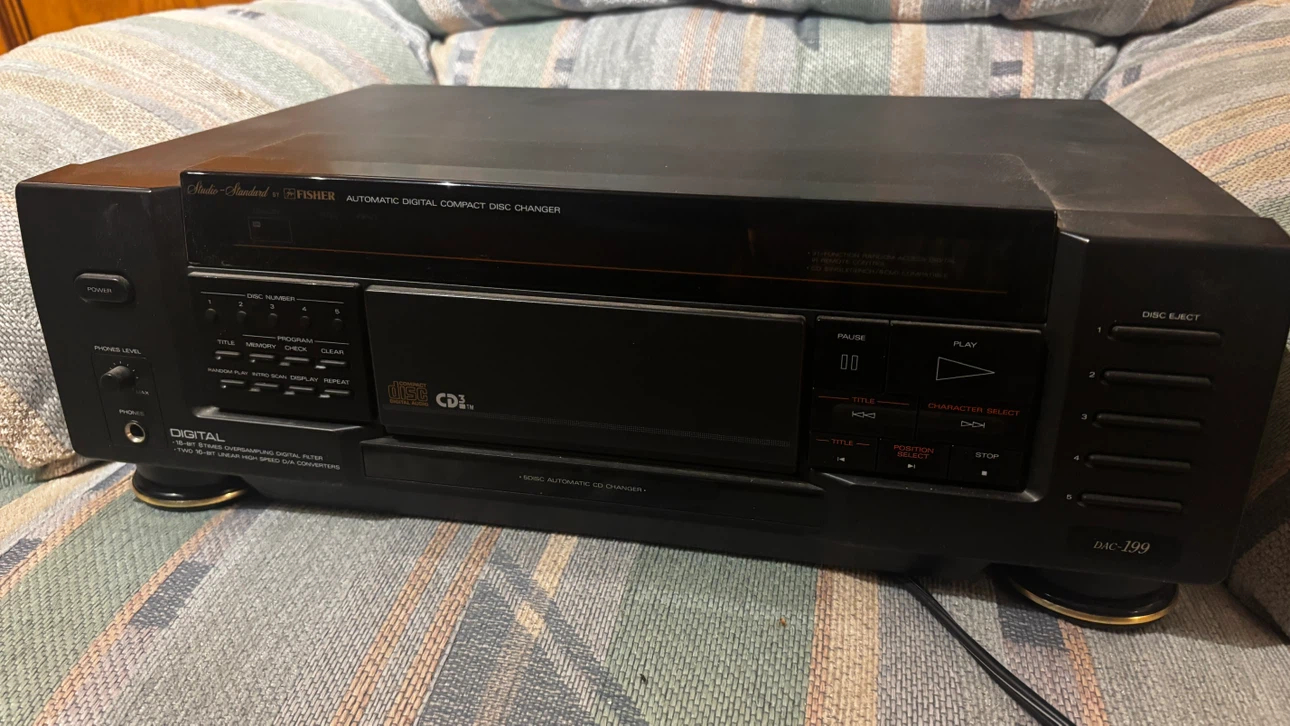 Fisher DAC-199 5-disc CD Changer