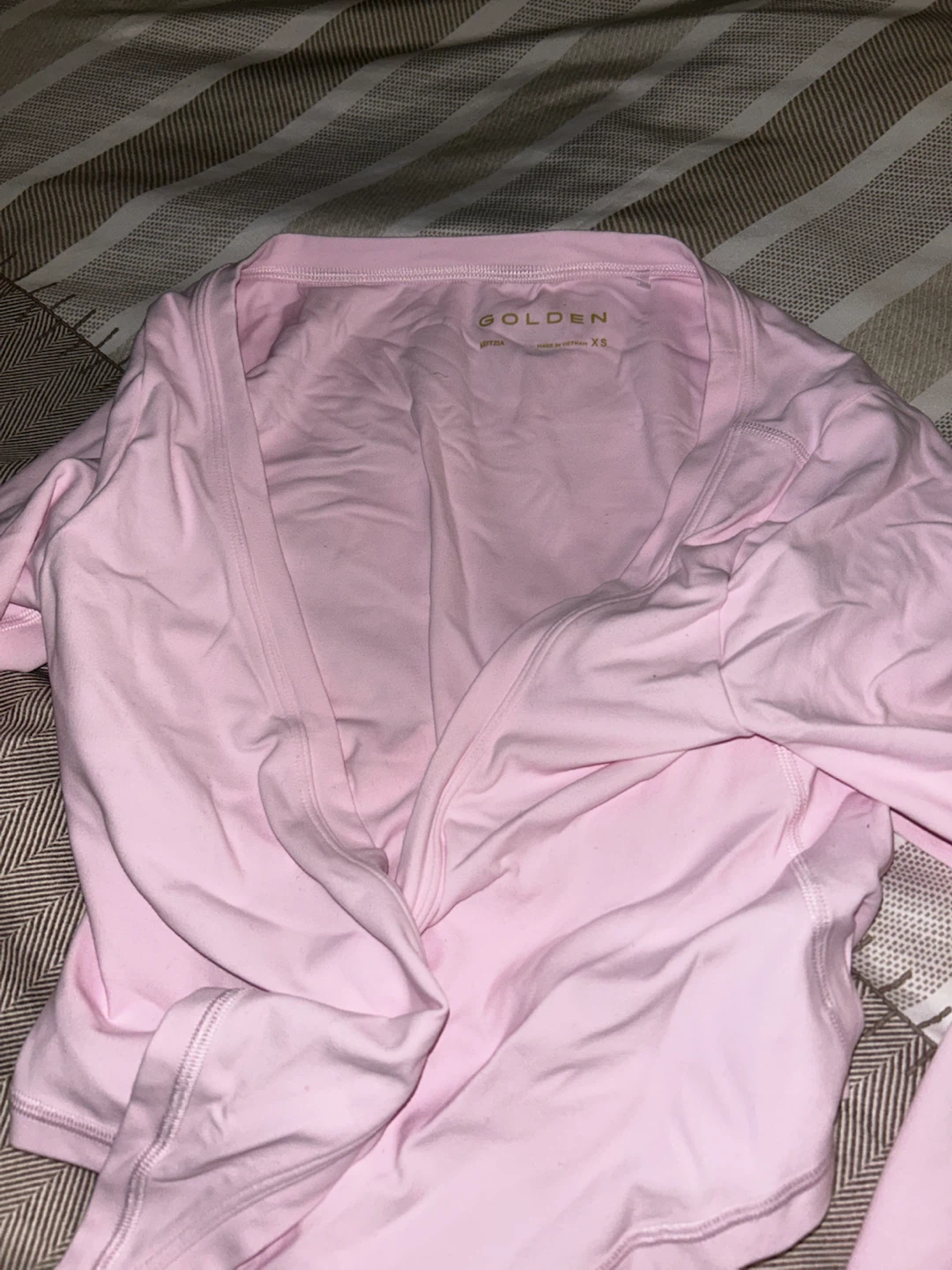 Aritzia Golden BUTTER Focal Wrap Longsleeve, size XS - photo 2