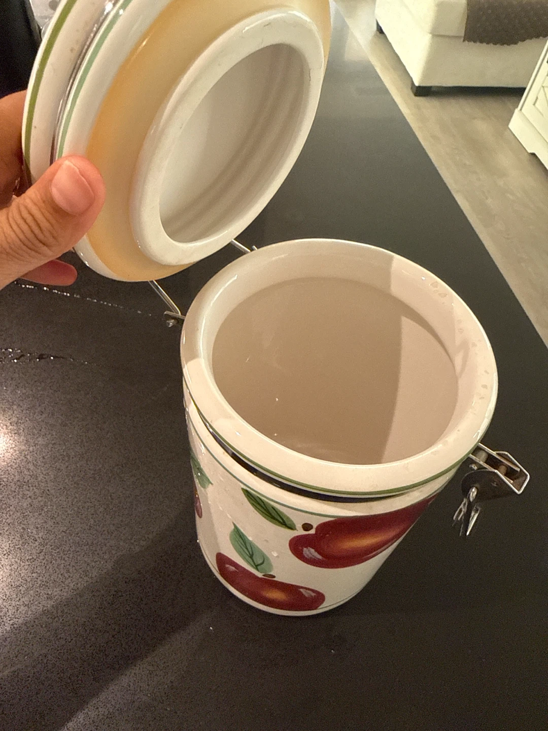 Ceramic Apple Pattern Storage container - photo 3