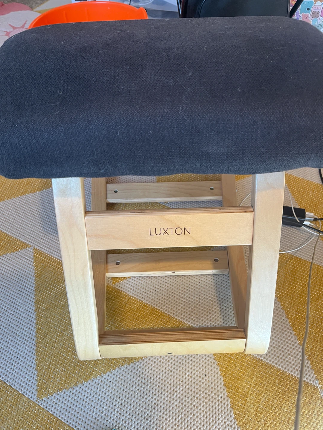 Luxton Ergonomic Kneeling Chair - photo 2