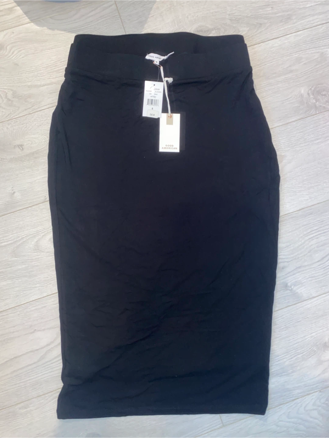 Good American Black Midi Skirt