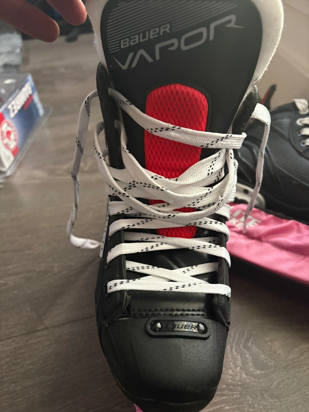 Bauer Vapor Volt 2.0 Hockey youth Skates- Sz 3- new+skate guards - photo 4