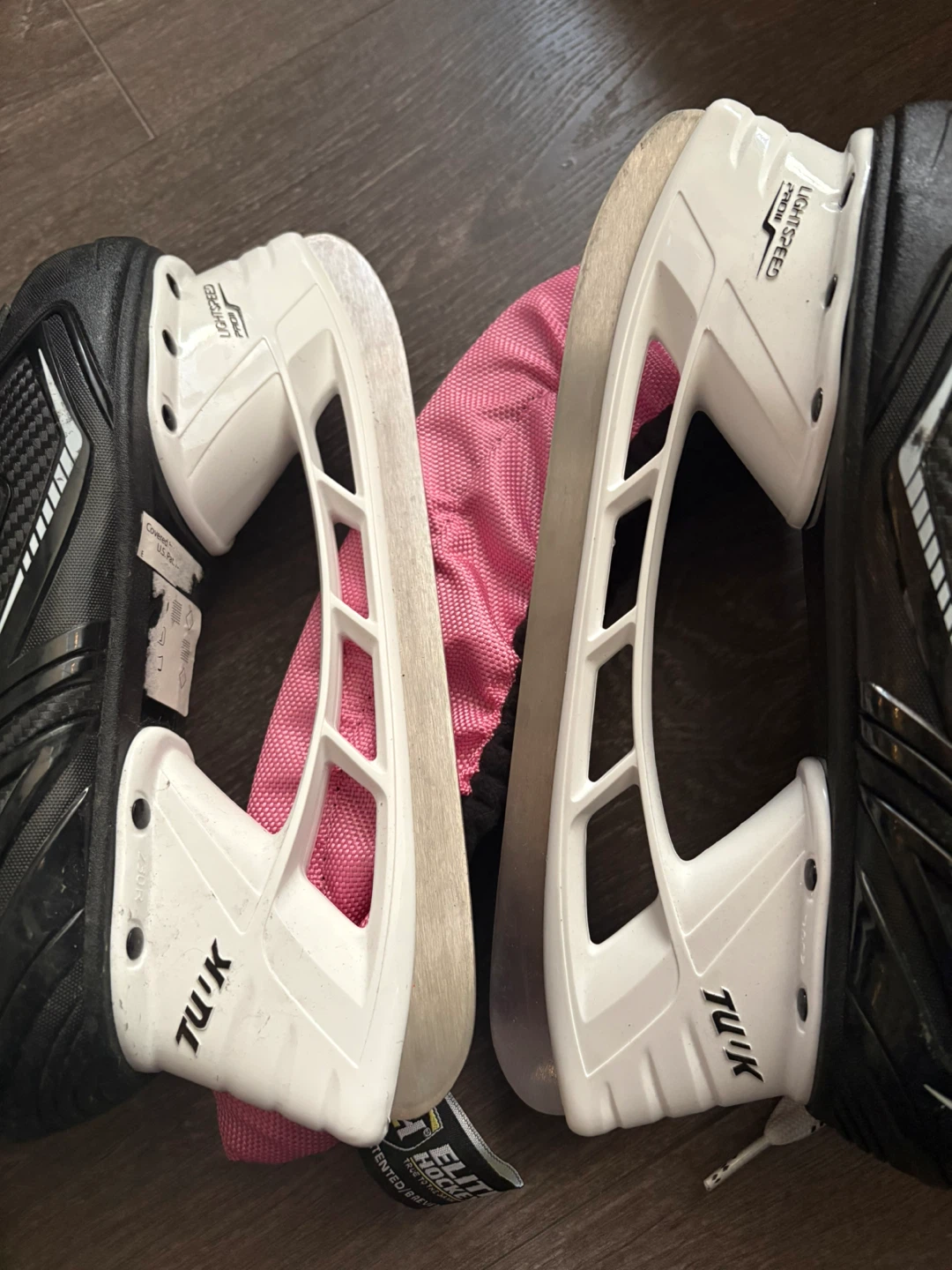 Bauer Vapor Volt 2.0 Hockey youth Skates- Sz 3- new+skate guards - photo 5