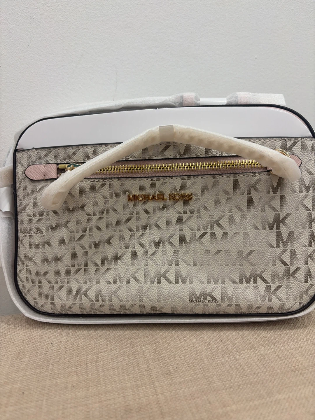 Michael Kors Signature Logo Crossbody Bag - photo 3