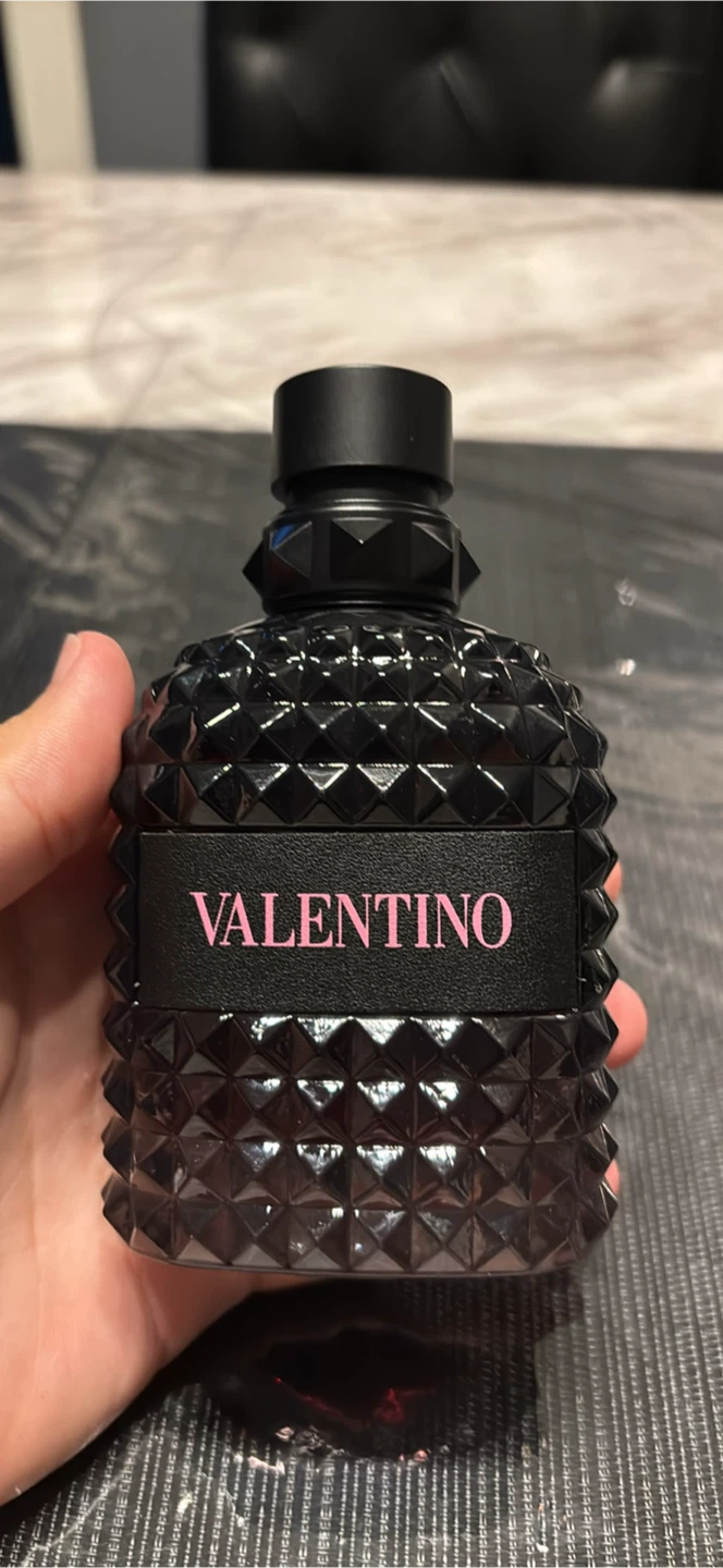 Valentino Born in Roma Intense (100 Ml)