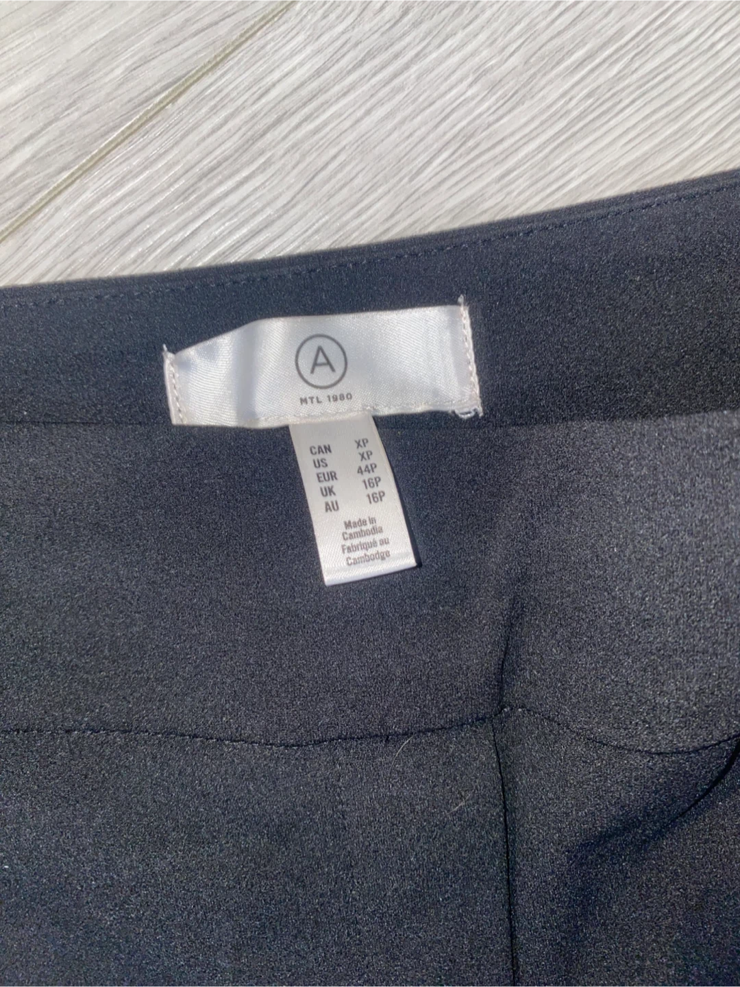 Avenue MTL 1980 Black Trousers - photo 2