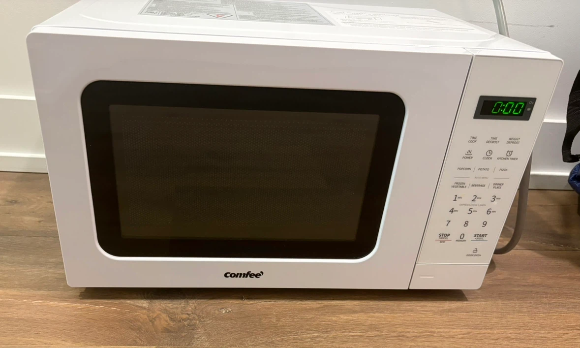Microwave - photo 2