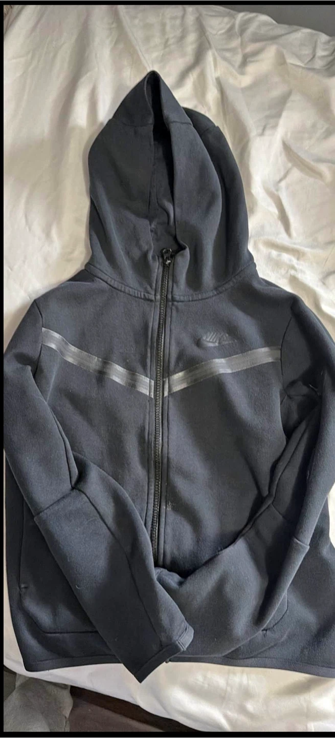 NEED GONE NOW Nike Tech Fleece Black Full Zip Hoodie