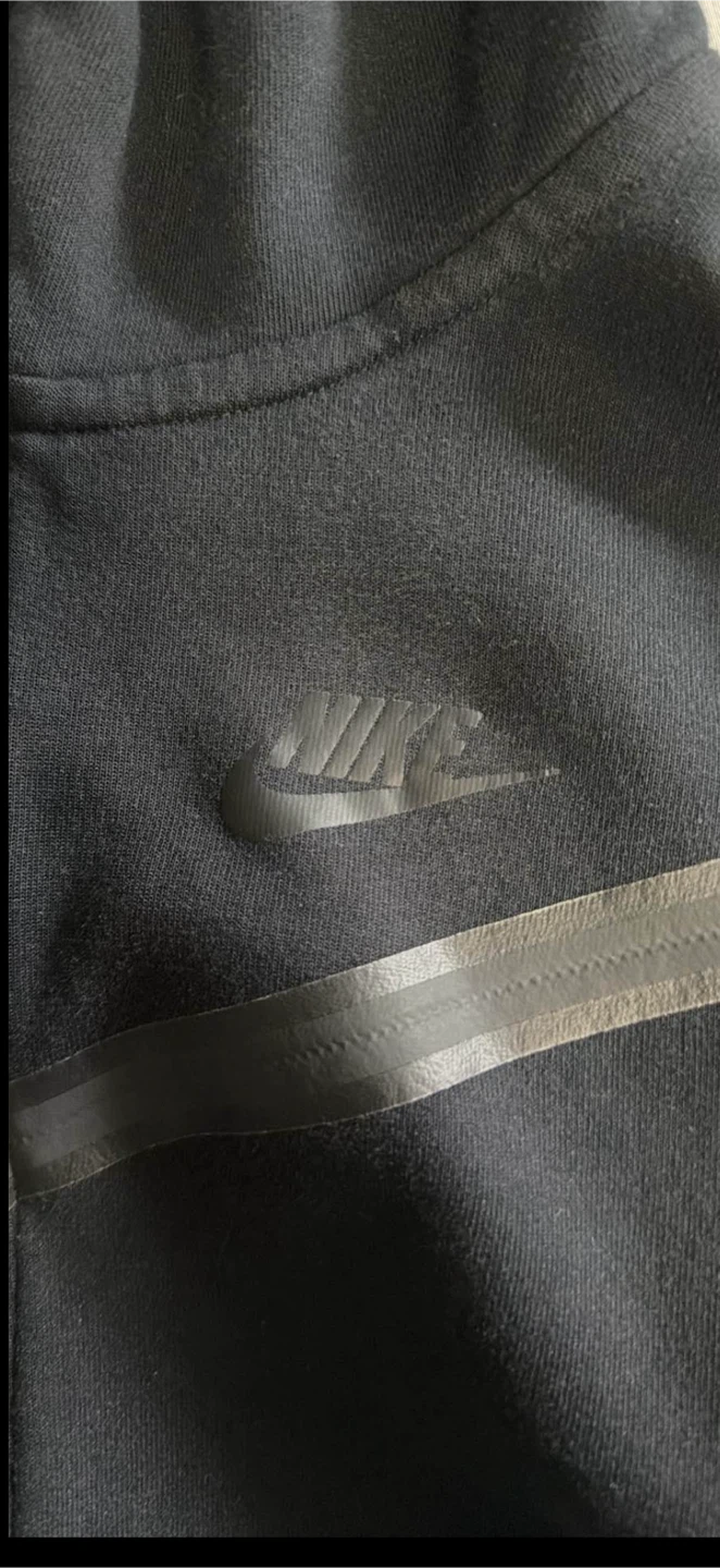 NEED GONE NOW Nike Tech Fleece Black Full Zip Hoodie - photo 3