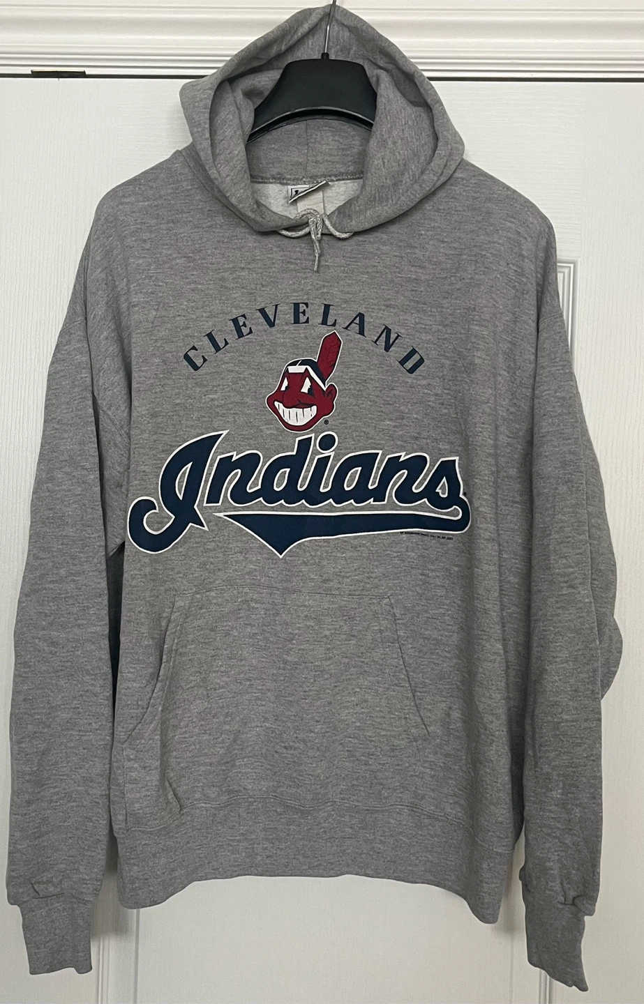 Vintage Cleveland Indians Hoodie • Men’s Medium