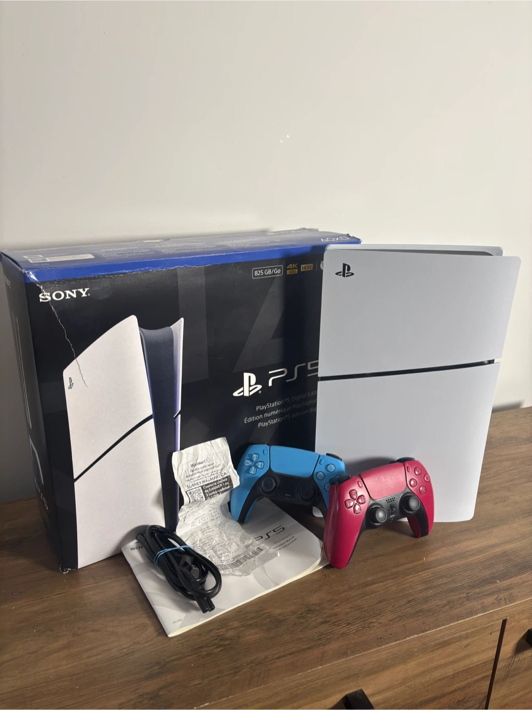 PS5 Slim Digital Edition 825GB + 2 Controllers - Be Quick! - photo 2