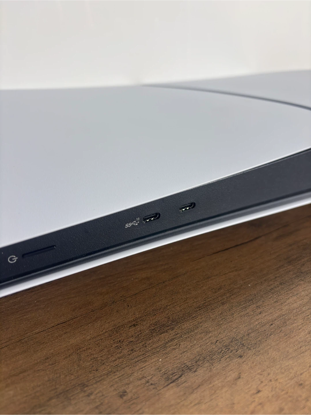 PS5 Slim Digital Edition 825GB + 2 Controllers - Be Quick! - photo 4